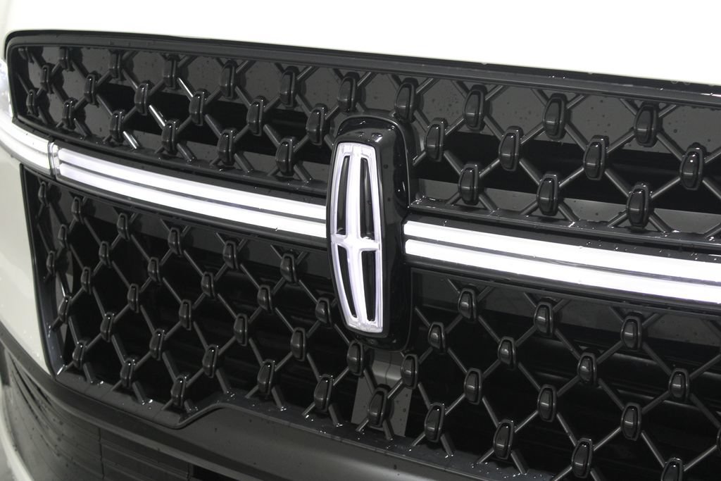 New 2025 Lincoln Navigator L Reserve w/ Jet Appearance Package AWD/4WD image 65