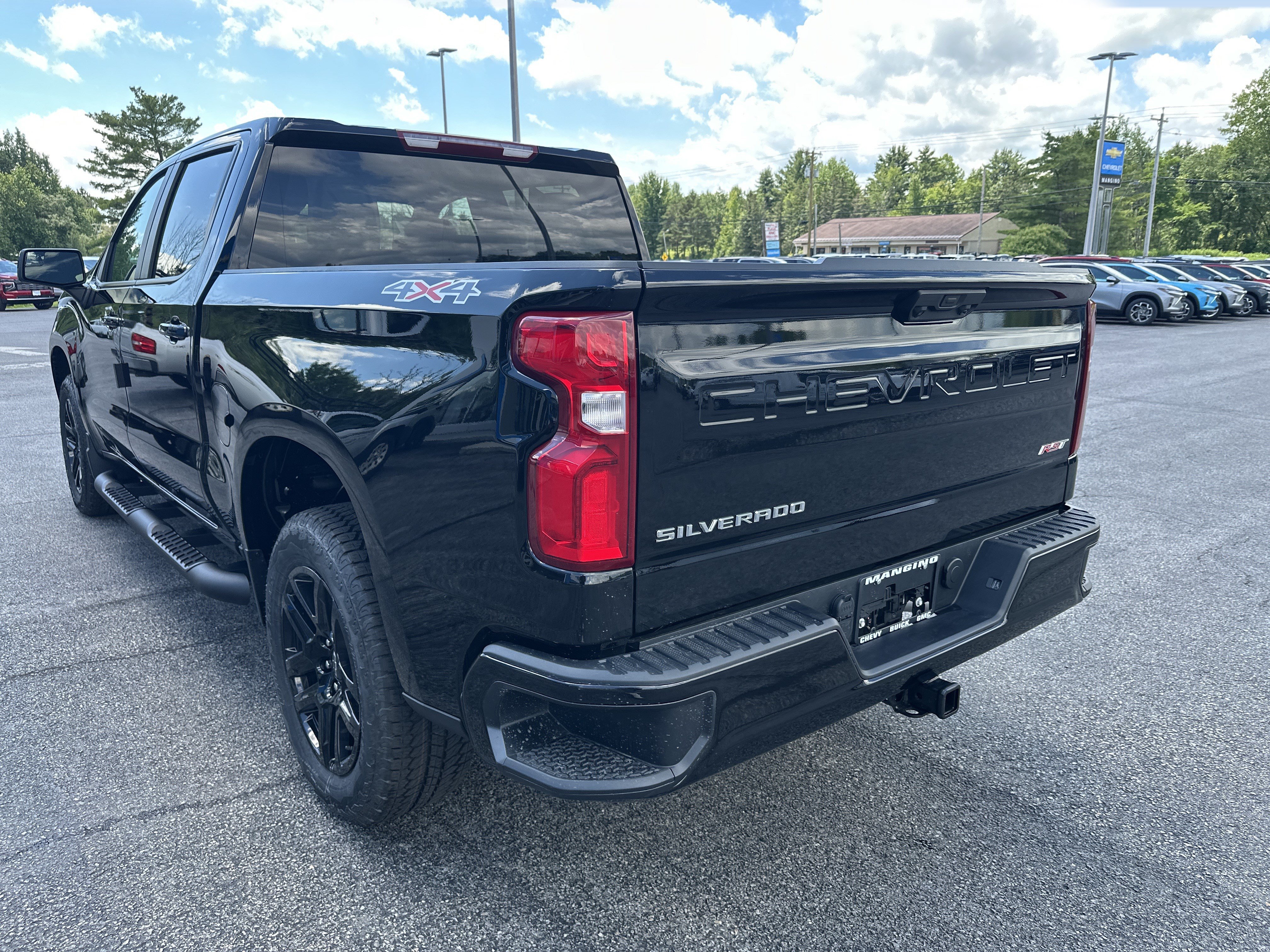 New 2026 Chevrolet Silverado 1500 RST w/ RST Select Package AWD/4WD image 5