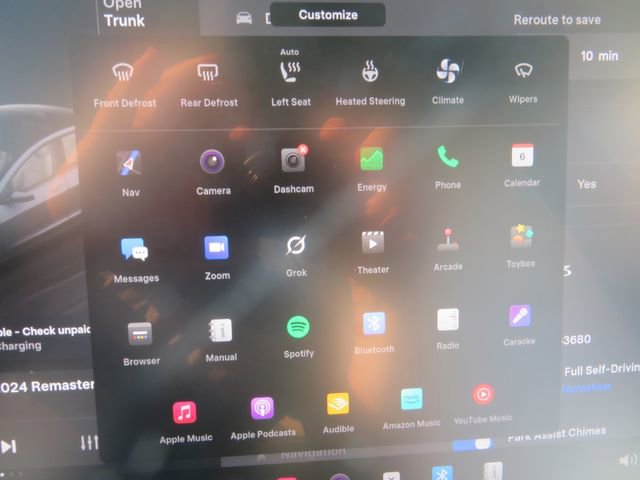 Used 2023 Tesla Model 3 Standard Range image 23