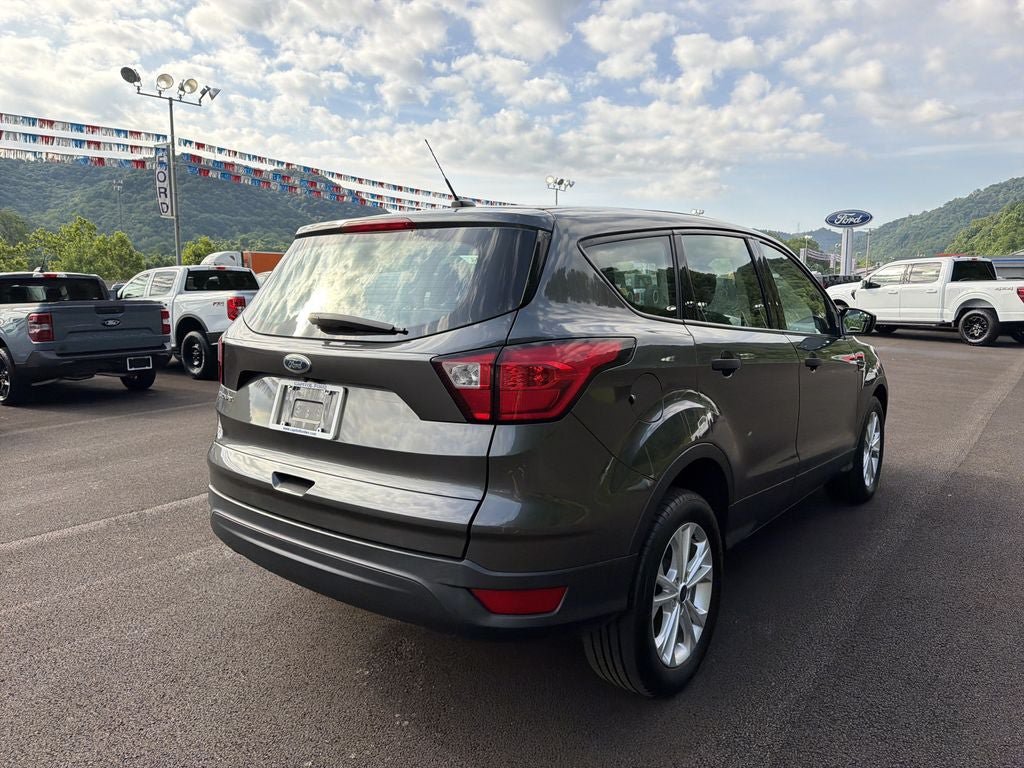 Used 2019 Ford Escape S FWD image 4