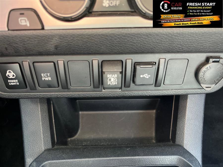 Used 2023 Toyota Tacoma SR5 image 16