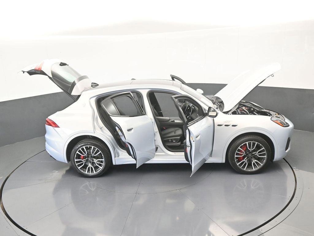 Used 2023 Maserati Grecale GT image 72