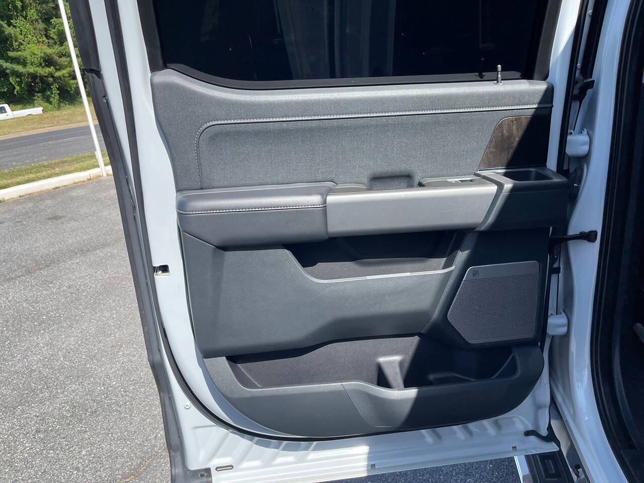 Used 2021 Ford F150 Lariat AWD/4WD image 25