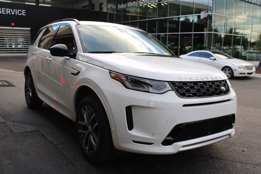 Certified 2025 Land Rover Discovery Sport S image 3