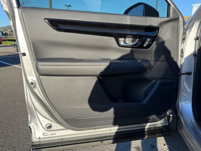 Certified 2025 Honda CR-V Sport Touring image 19