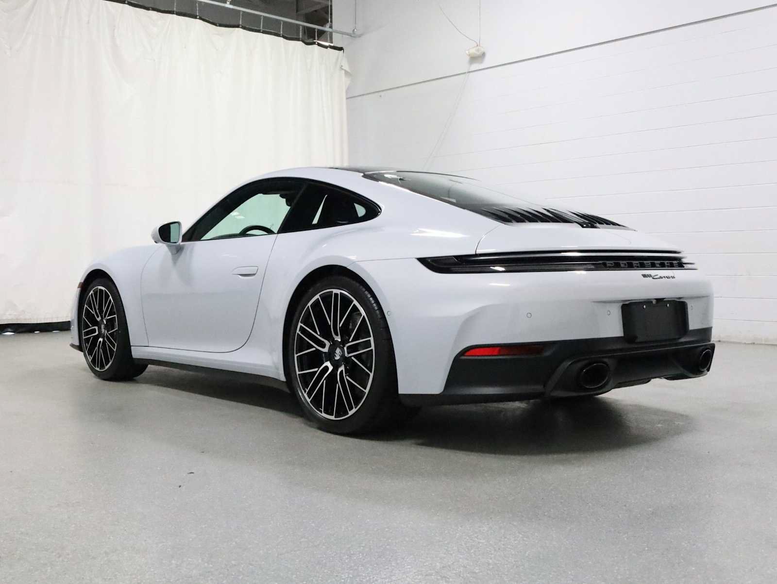 Certified 2026 Porsche 911 Carrera RWD image 3