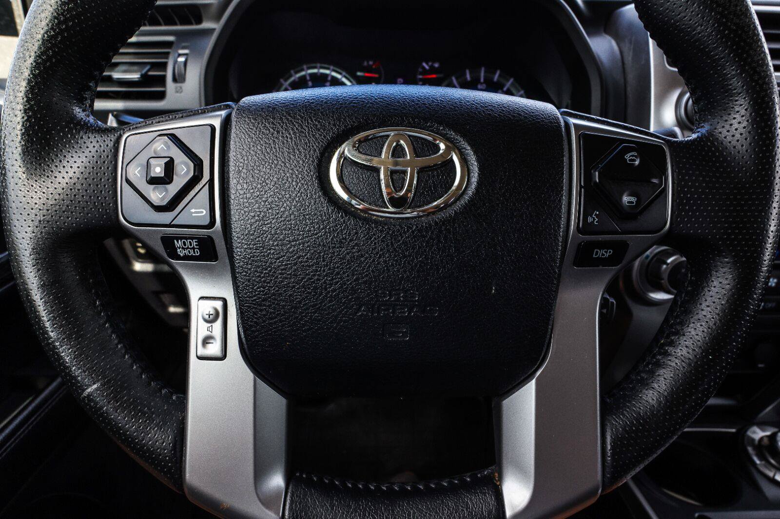 Used 2014 Toyota 4Runner Limited AWD/4WD image 13