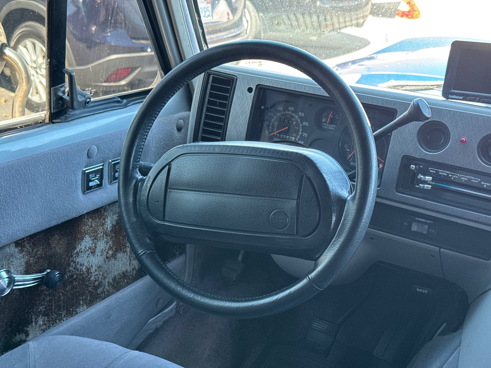 Used 1995 GMC G2500 Vandura RWD image 14