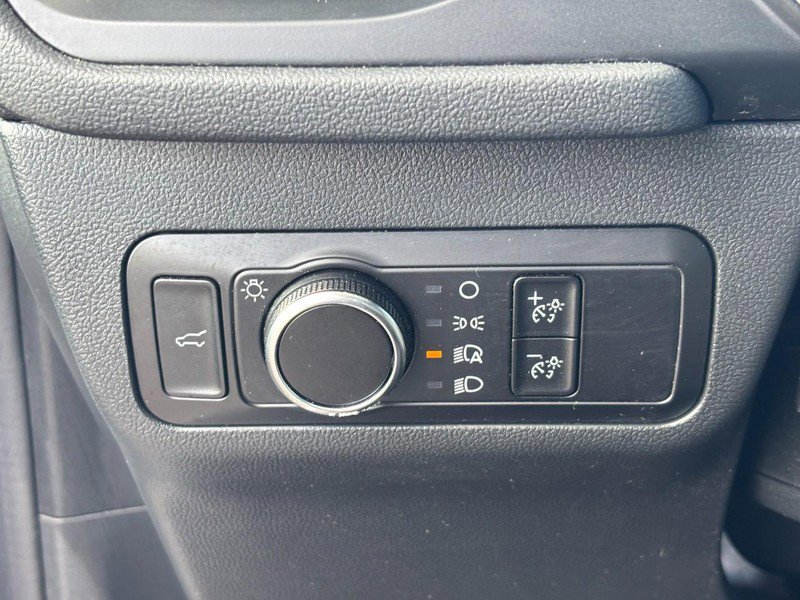 Used 2023 Ford Escape Active image 17