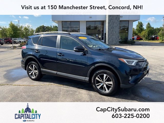 Used 2018 Toyota RAV4 XLE AWD/4WD image 1