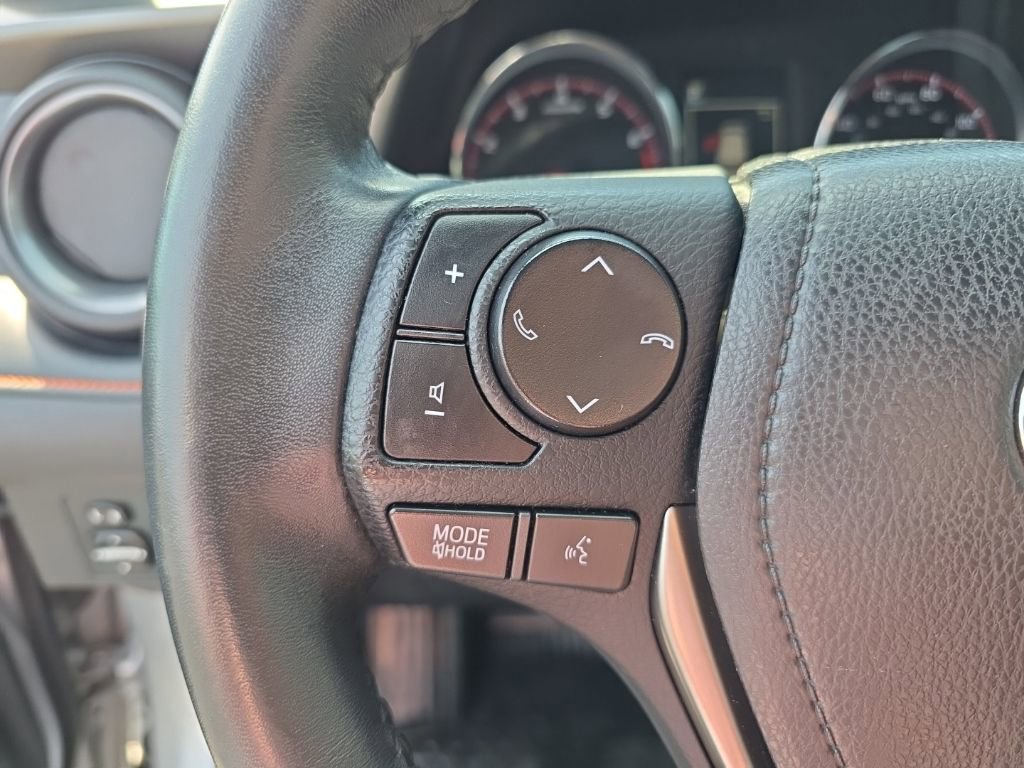 Used 2017 Toyota RAV4 SE w/ Power Special Value Package image 20