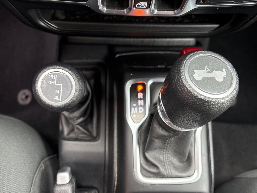 Used 2021 Jeep Wrangler Unlimited Islander image 27