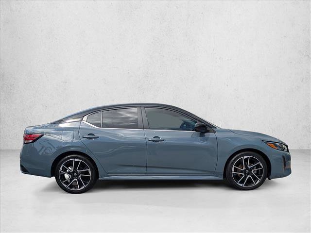 Certified 2025 Nissan Sentra SR w/ SR Premium Package FWD image 4