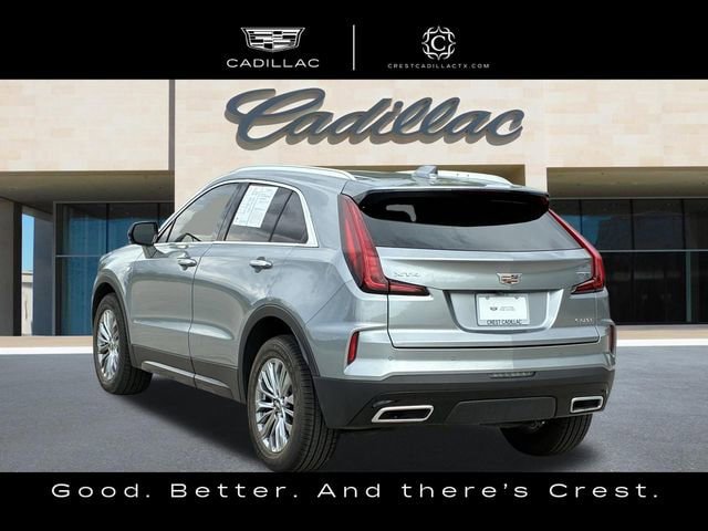 Used 2025 Cadillac XT4 Premium Luxury FWD image 10
