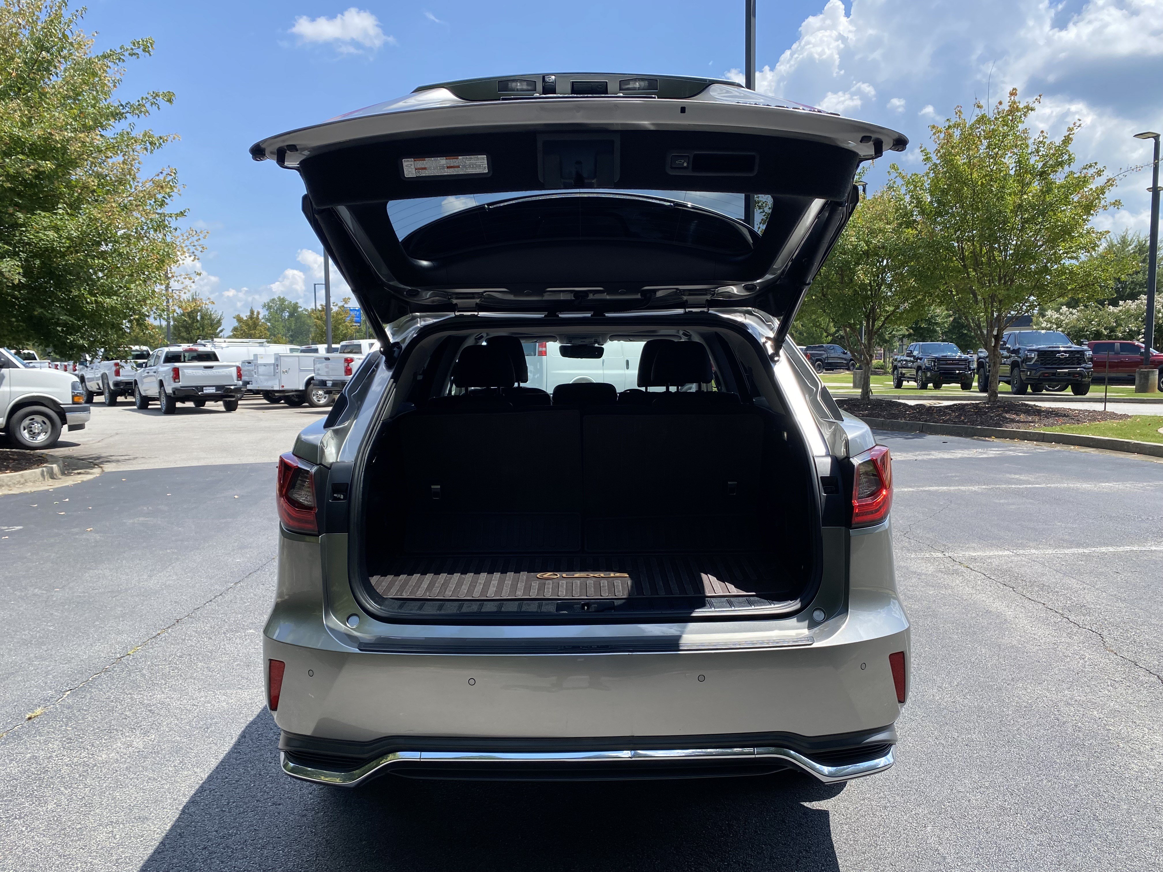 Used 2019 Lexus RX 350L FWD image 11