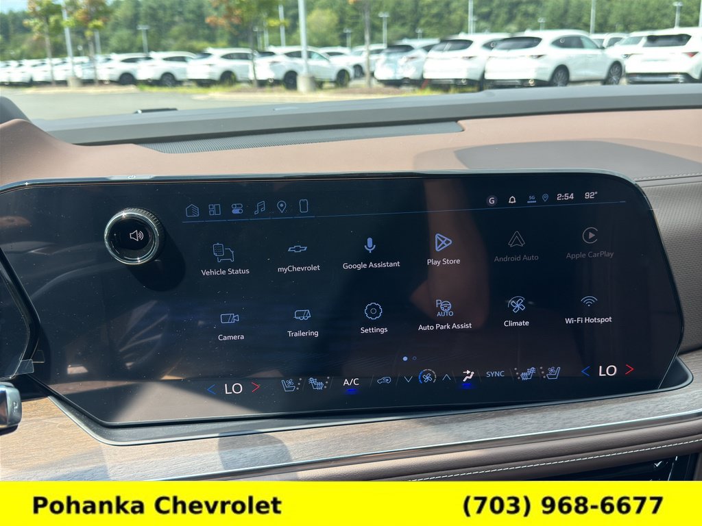 New 2026 Chevrolet Suburban High Country AWD/4WD image 17