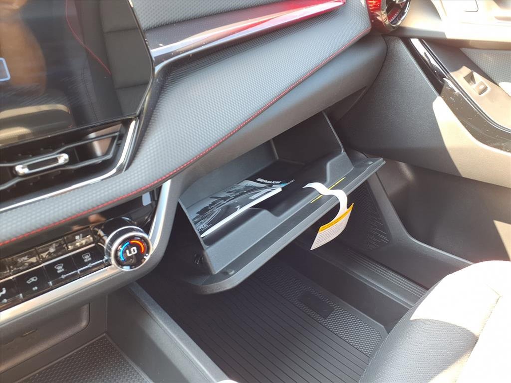 New 2026 Chevrolet Equinox RS w/ Convenience Package III image 7