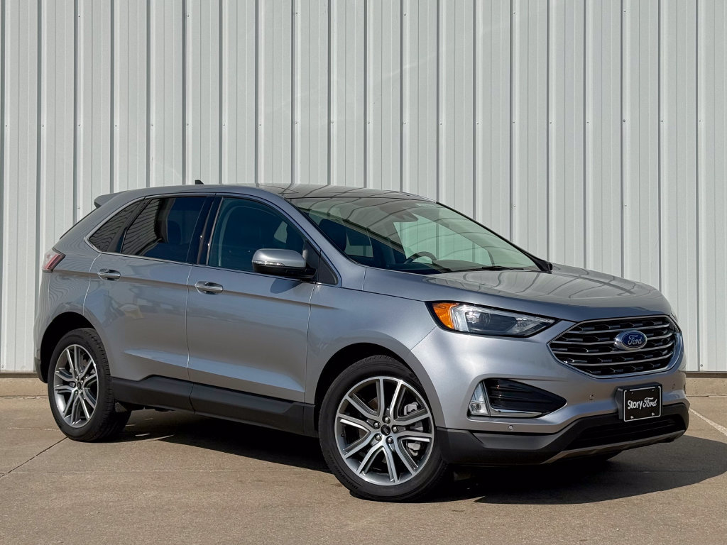 Used 2024 Ford Edge Titanium AWD/4WD image 8