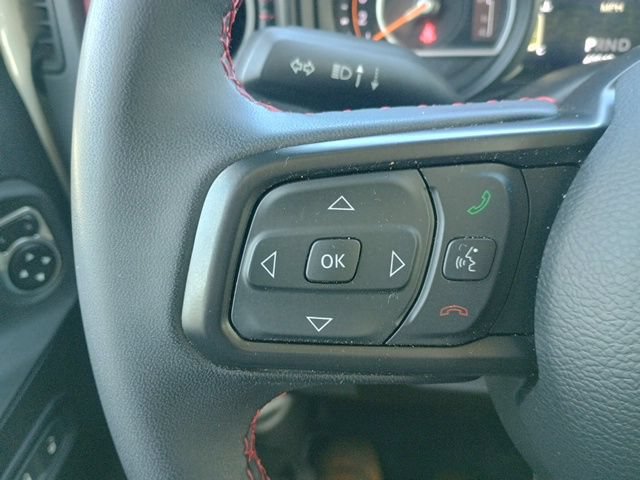 Used 2025 Jeep Wrangler Unlimited Rubicon AWD/4WD image 29
