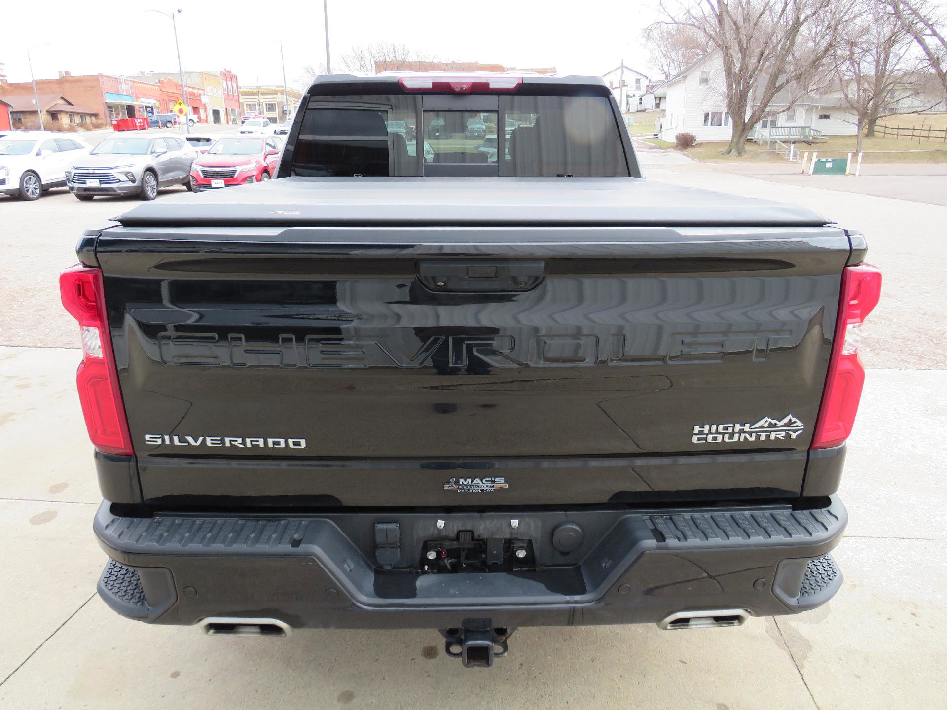 Used 2023 Chevrolet Silverado 1500 High Country w/ High Country Premium Package image 12