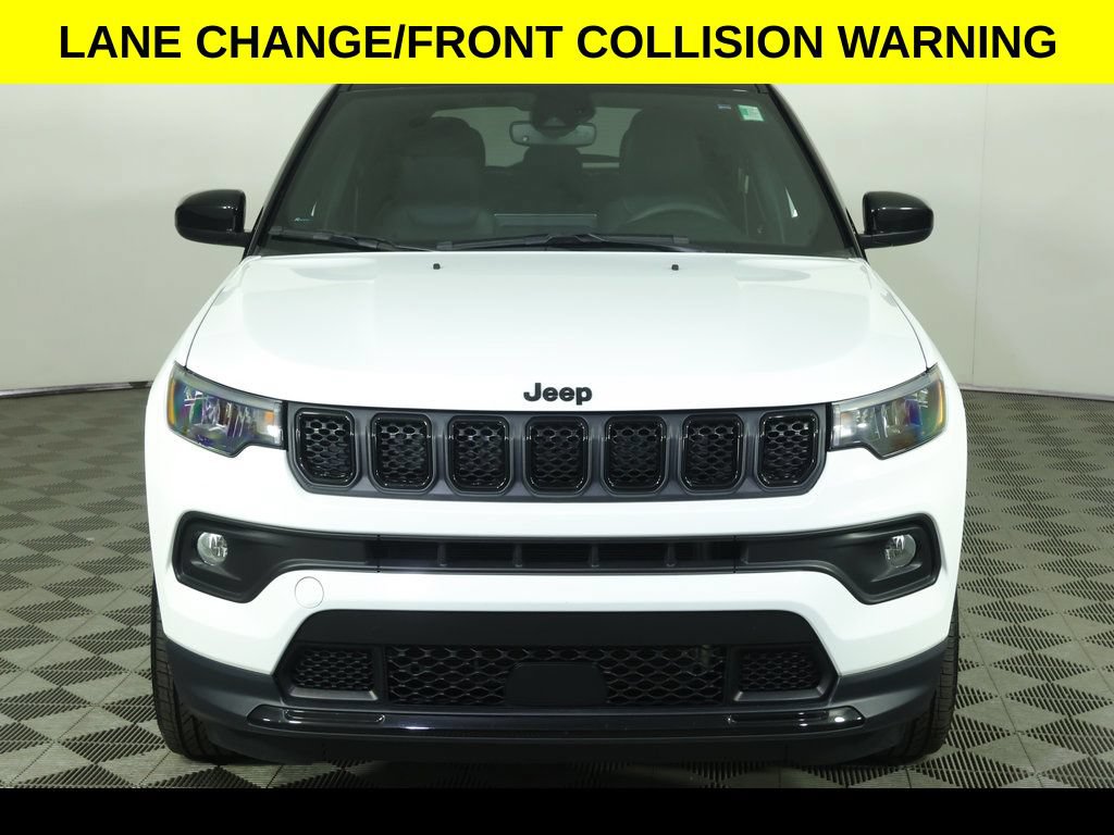 Used 2023 Jeep Compass Latitude w/ Convenience Group AWD/4WD image 11
