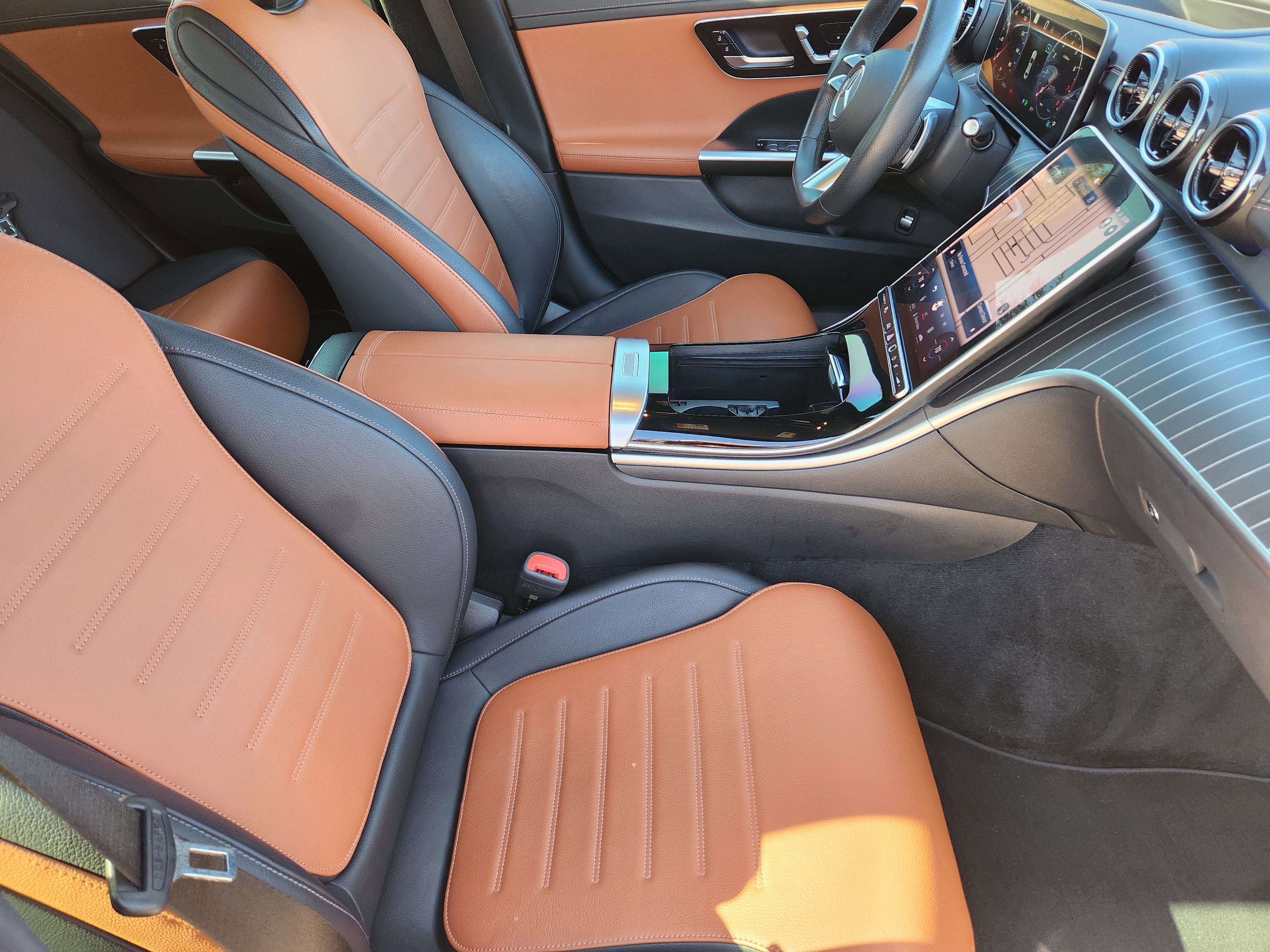 Used 2024 Mercedes-Benz C 300 Sedan image 14