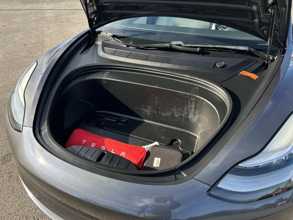 Used 2019 Tesla Model 3 Standard Range Plus image 16