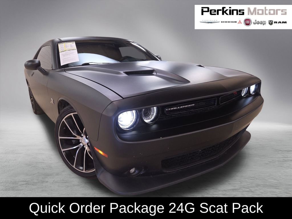 Used 2015 Dodge Challenger R/T Scat Pack w/ Scat Pack Stripe Group image 1