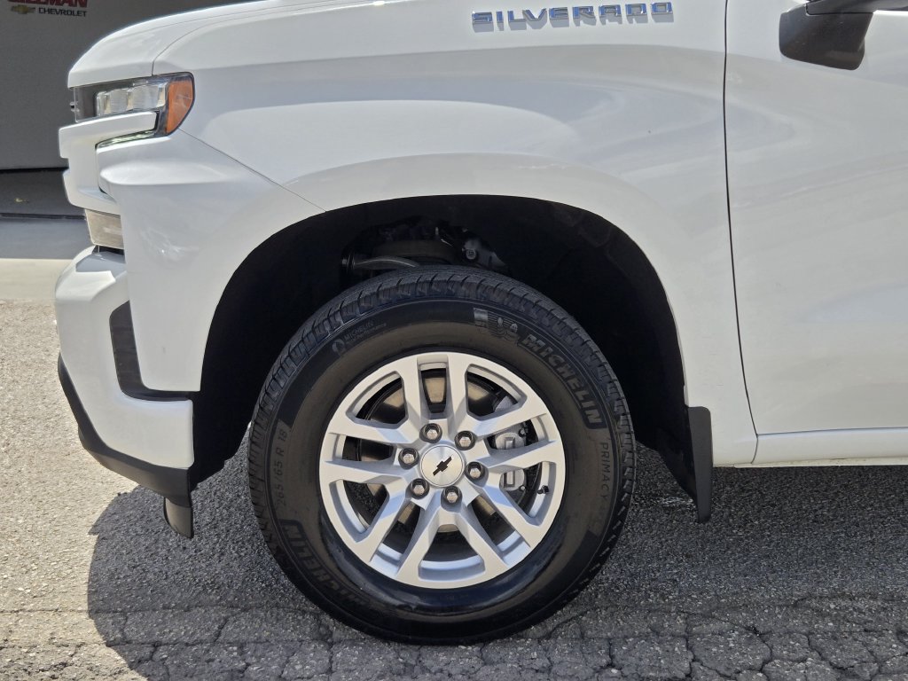 Used 2022 Chevrolet Silverado 1500 RST w/ Safety Package AWD/4WD image 8