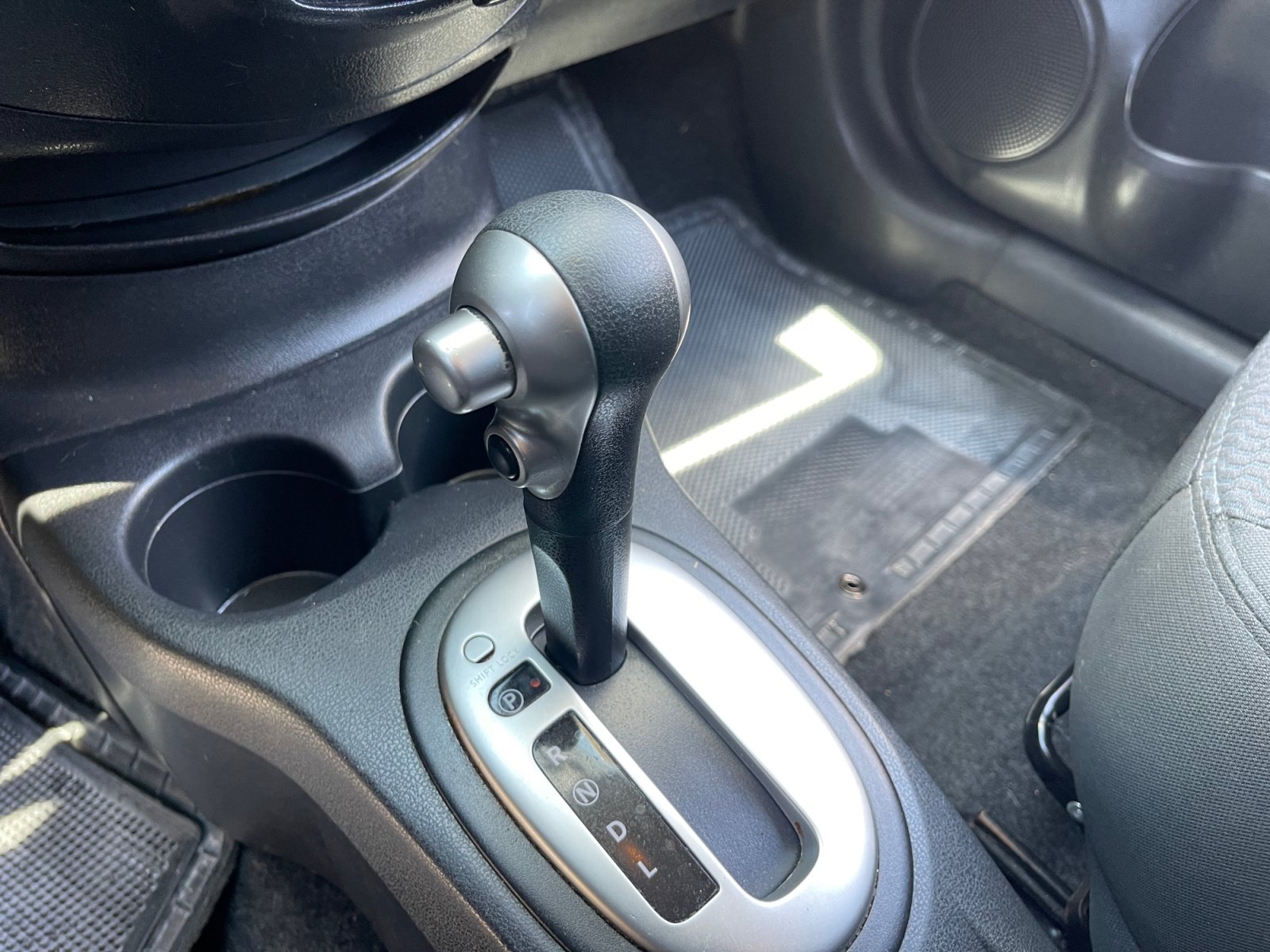 Used 2014 Nissan Versa Note SV w/ SL Package FWD image 15