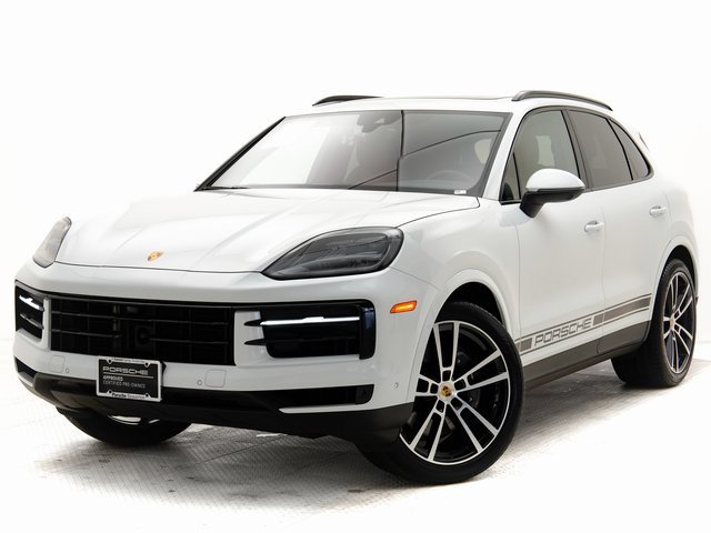 Used 2024 Porsche Cayenne image 1
