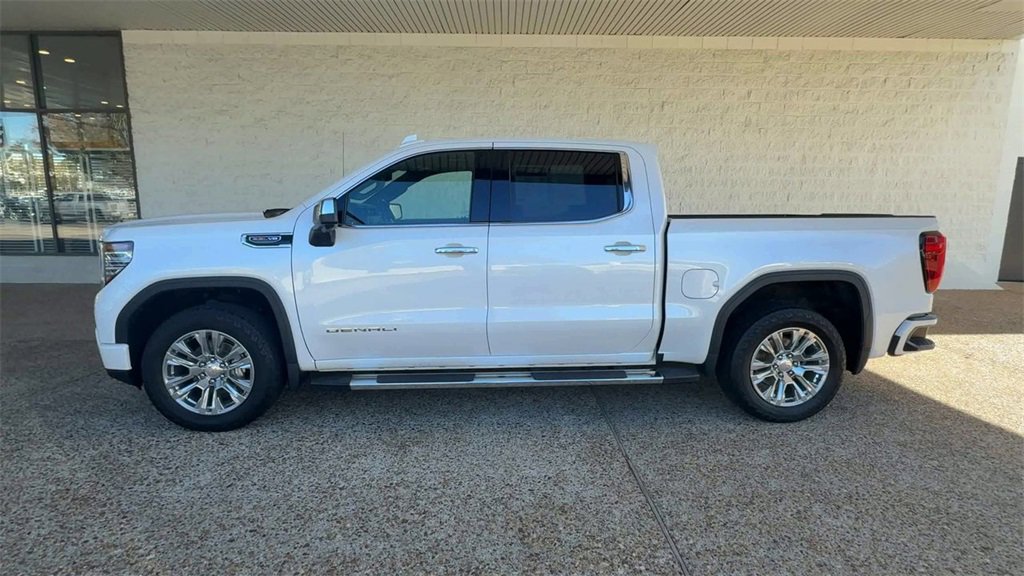 Certified 2023 GMC Sierra 1500 Denali image 5