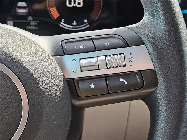 Certified 2025 Hyundai Tucson SE FWD image 25