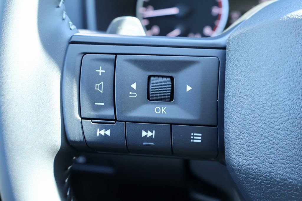 New 2026 Nissan Rogue SV image 10