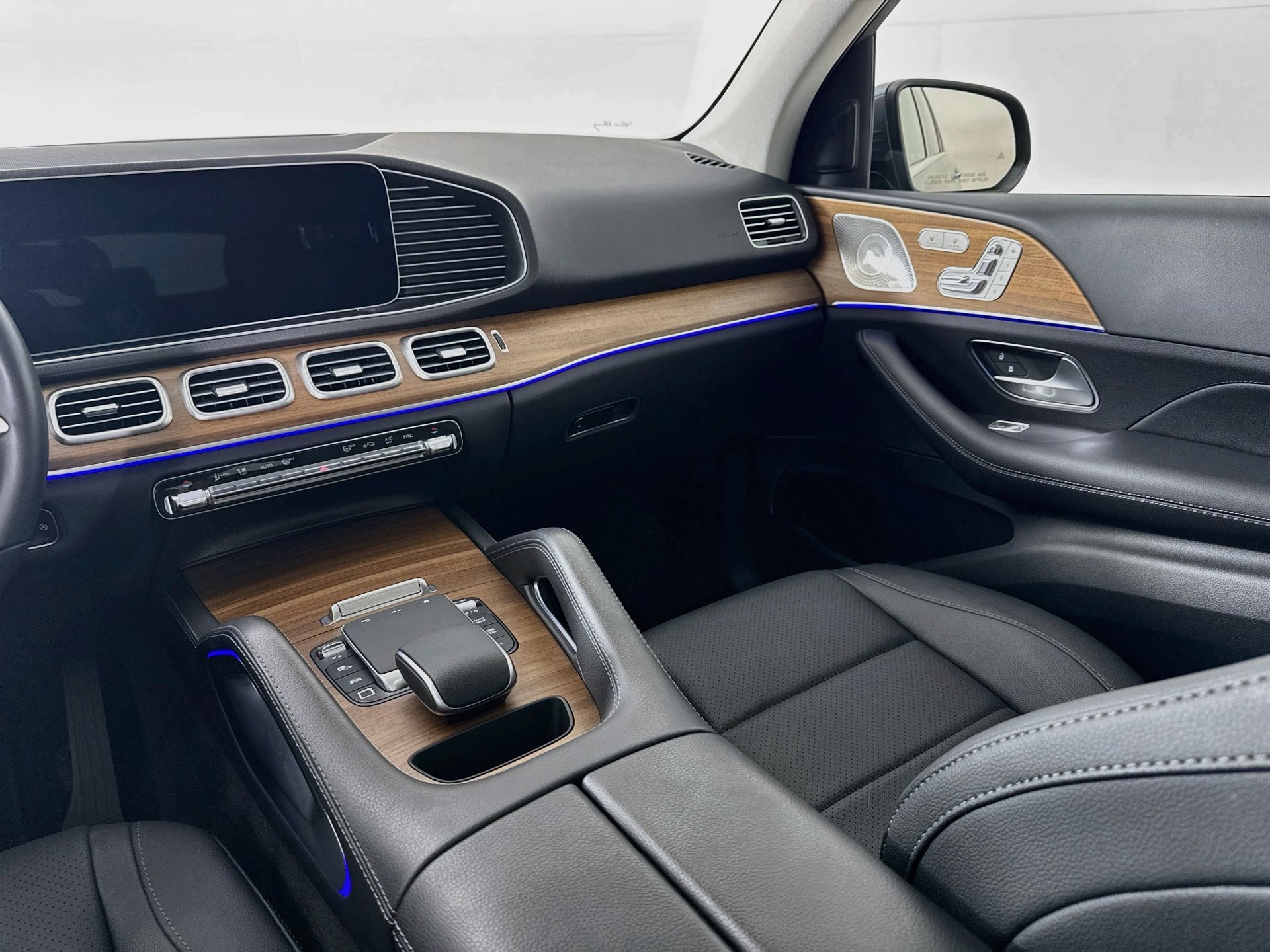 Certified 2025 Mercedes-Benz GLE 350 4MATIC image 26