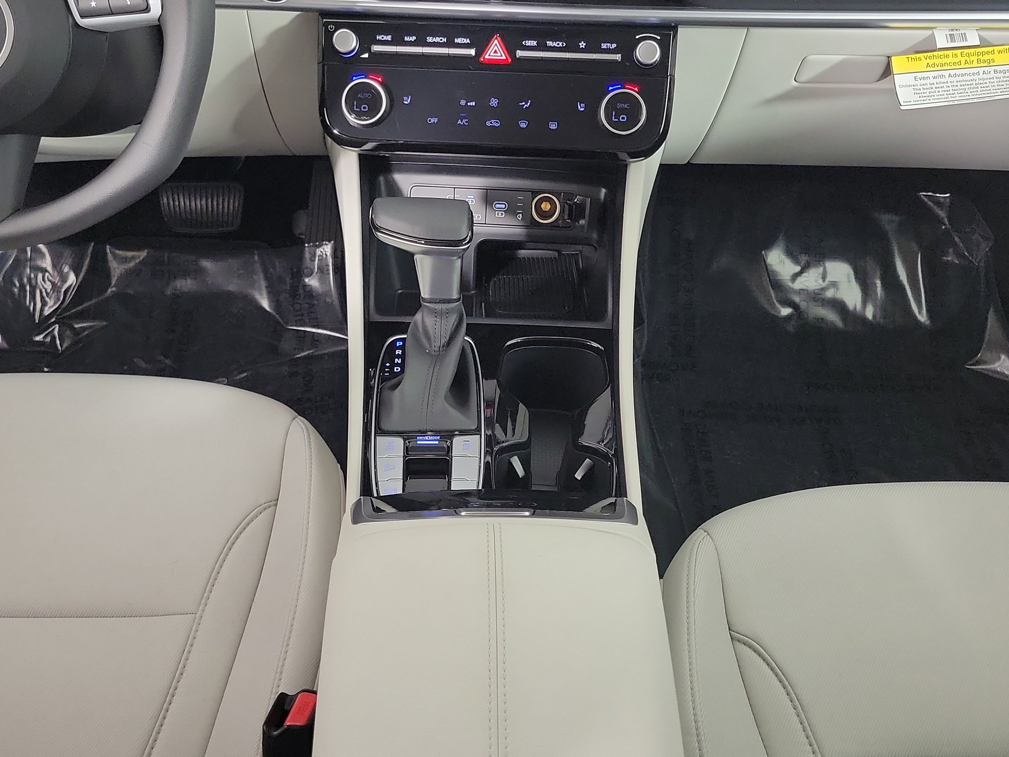 New 2025 Hyundai Tucson SEL image 10