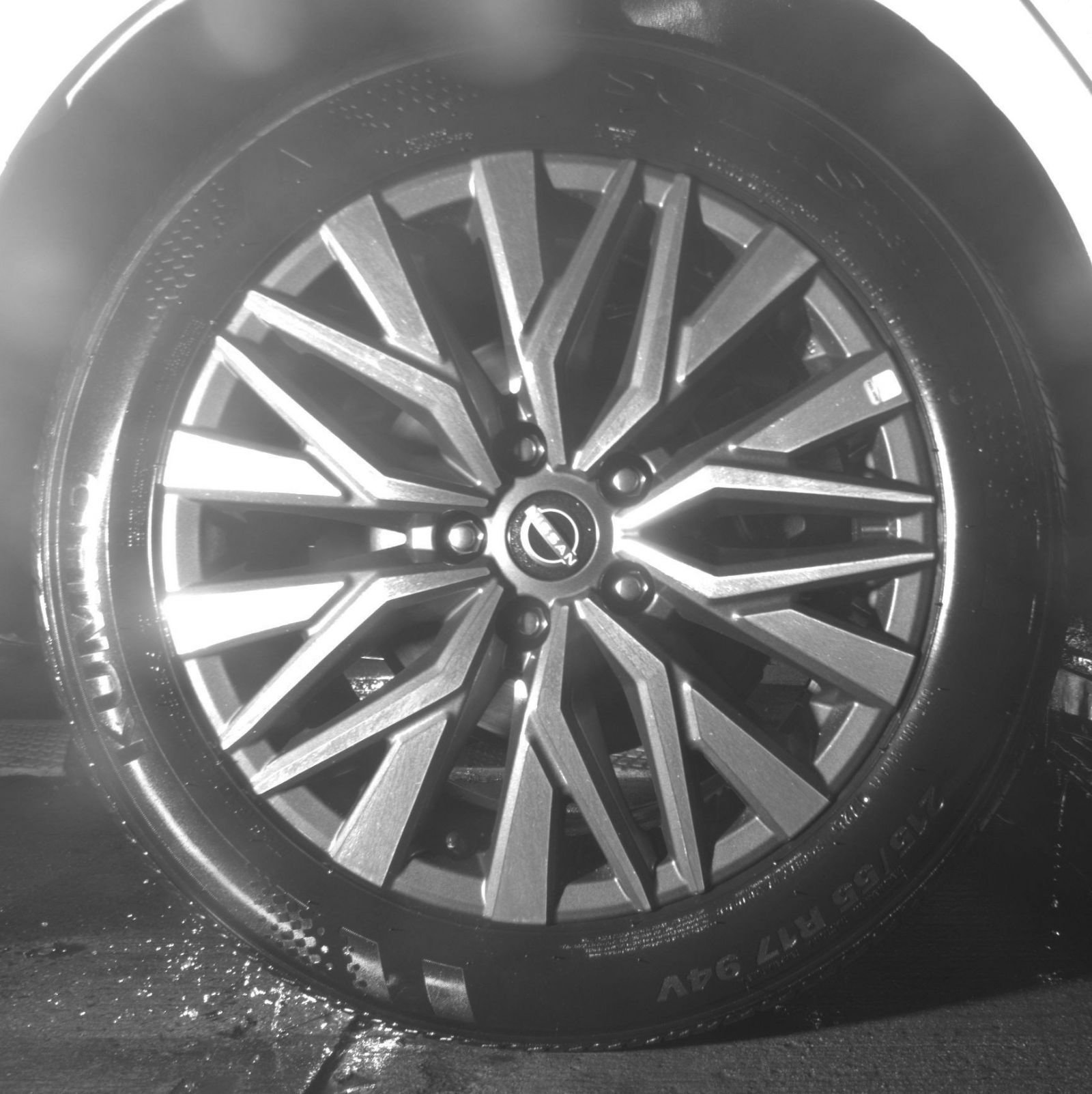 Used 2025 Nissan Altima 2.5 SV FWD image 18