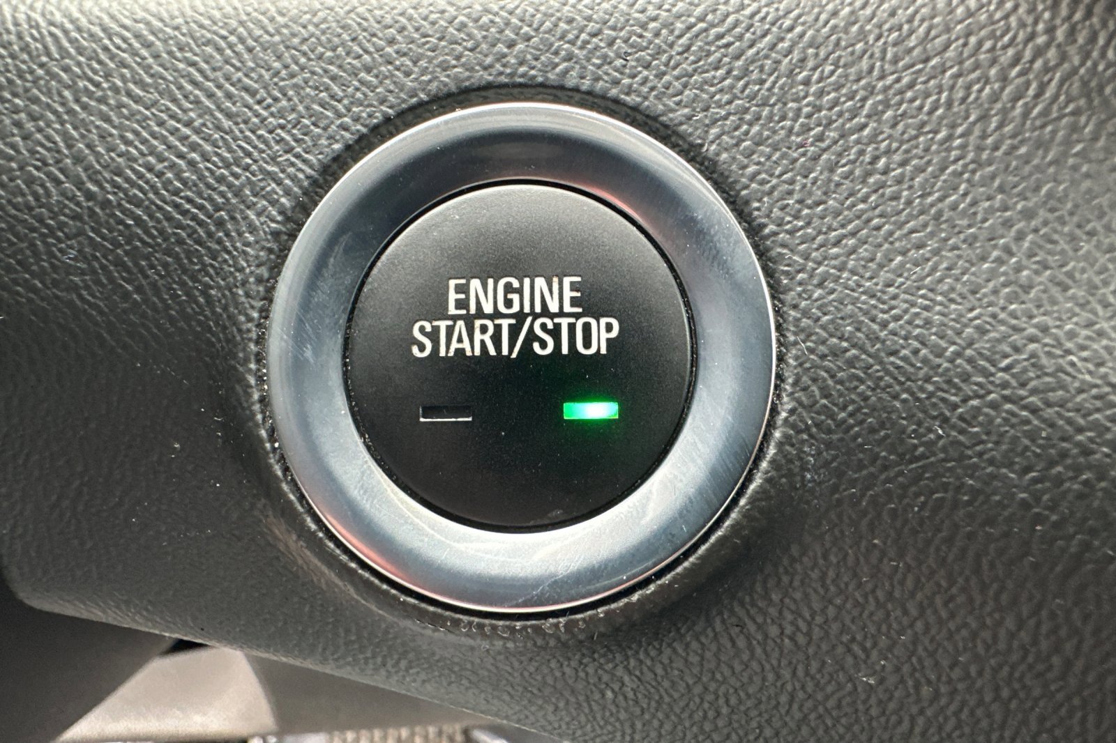 Used 2020 GMC Terrain SLE image 22