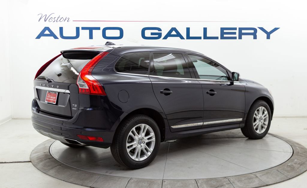 Used 2016 Volvo XC60 T5 Premier w/ Climate Package image 5
