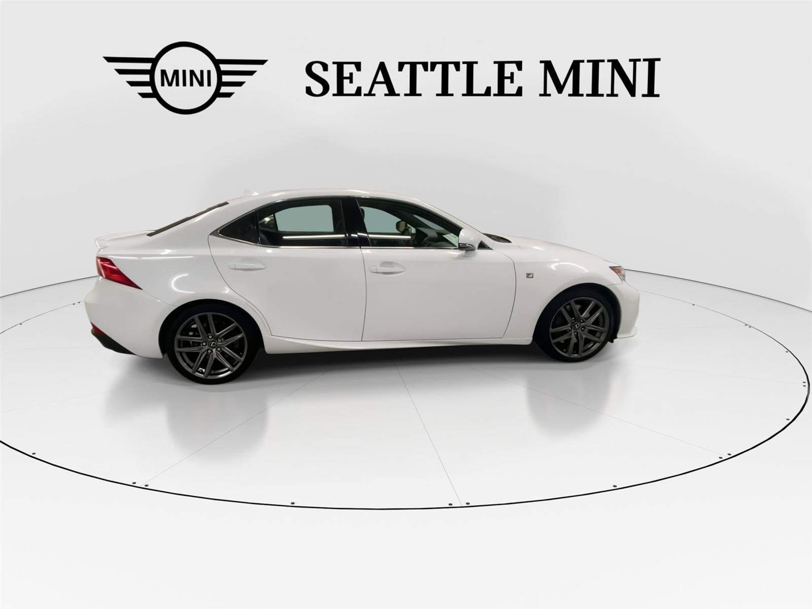 Used 2016 Lexus IS 200t w/ F Sport Package RWD image 12