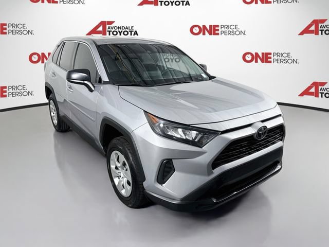 Used 2022 Toyota RAV4 LE FWD video 1