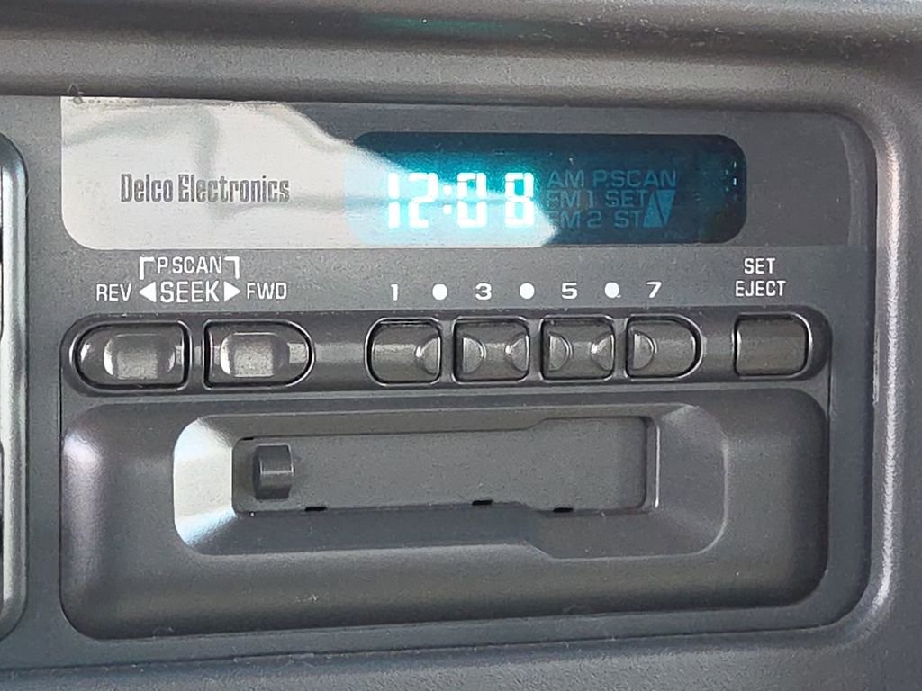 Used 1996 Chevrolet Silverado 1500 2WD Extended Cab image 20