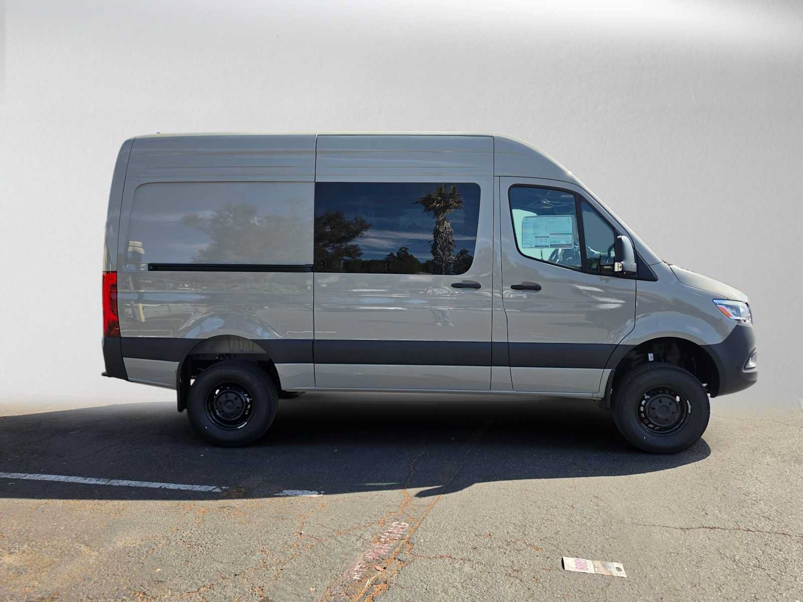New 2026 Mercedes-Benz Sprinter 2500 image 2
