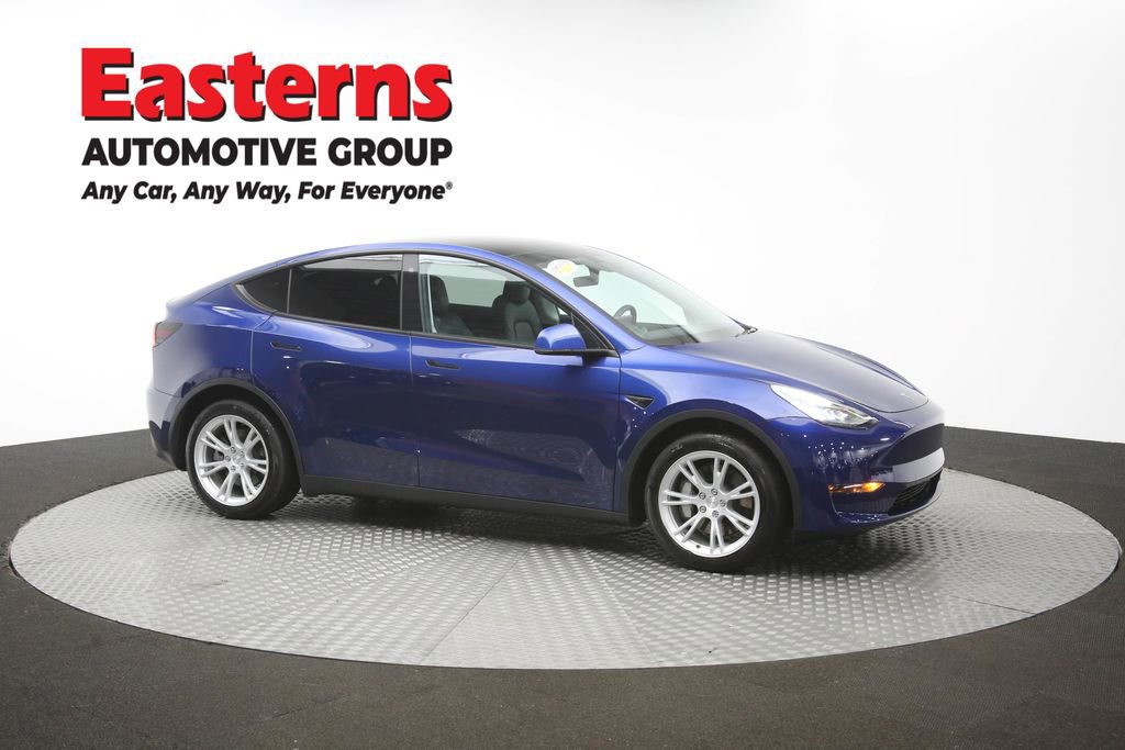 Used 2021 Tesla Model Y Long Range AWD/4WD image 43