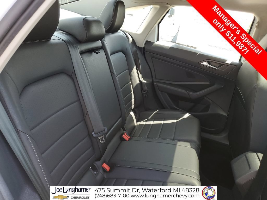 Used 2021 Volkswagen Jetta FWD image 25