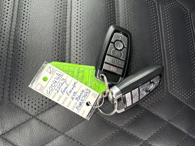 Used 2023 Ford Escape SE w/ PHEV Premium Package image 33