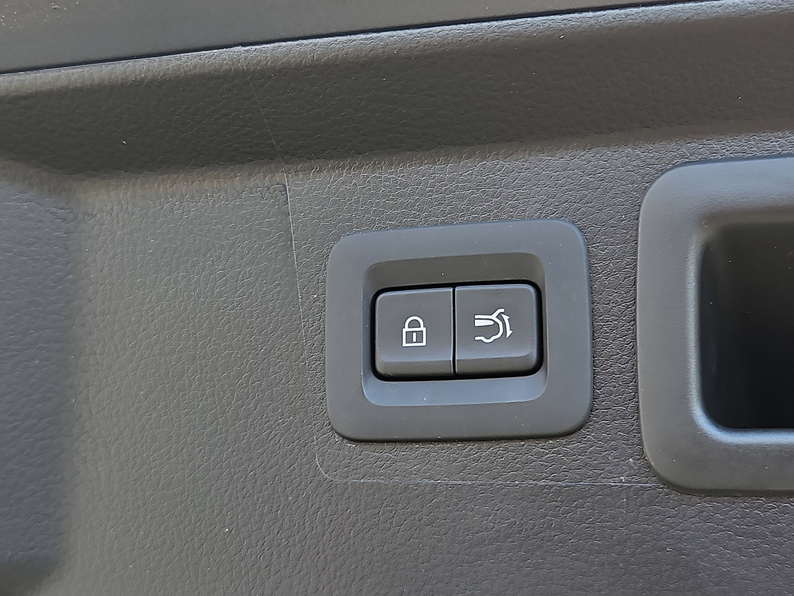 Used 2025 MAZDA CX-50 2.5 Hybrid w/ Weather Package image 30