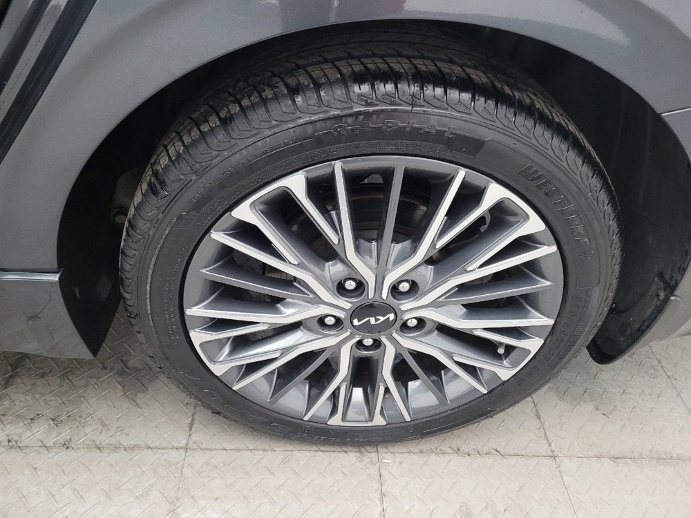 Used 2022 Kia Forte GT-Line w/ GT-Line Premium Package image 31