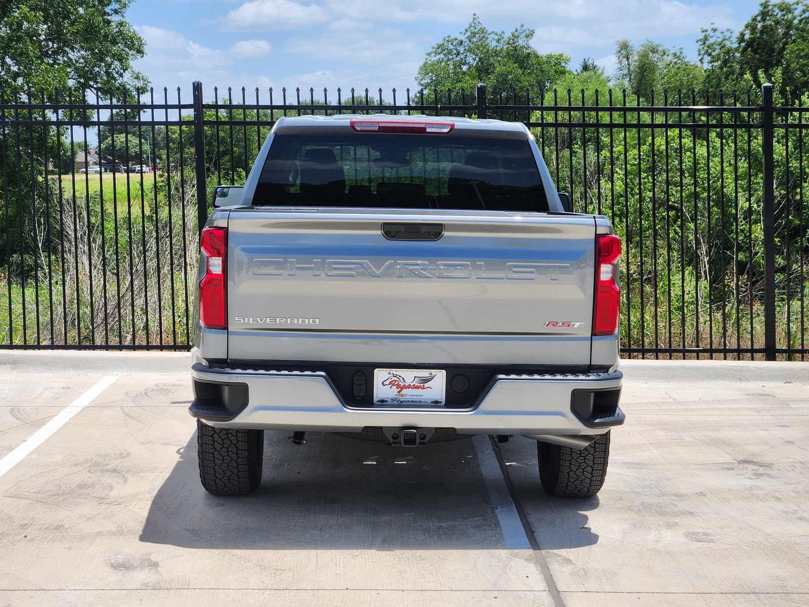 New 2026 Chevrolet Silverado 1500 RST w/ RST Select Package AWD/4WD image 8