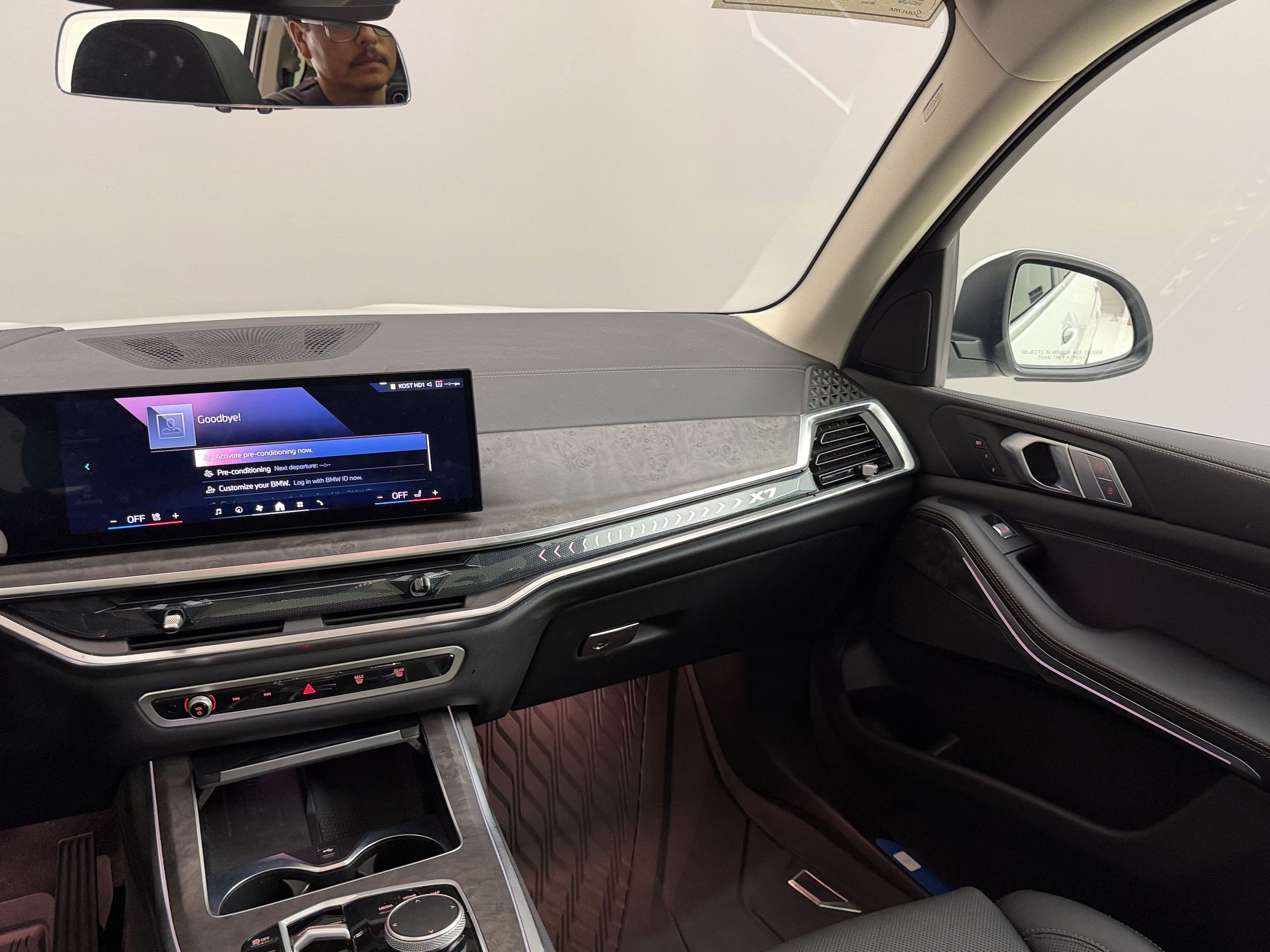 Used 2026 BMW X7 xDrive40i AWD/4WD image 30